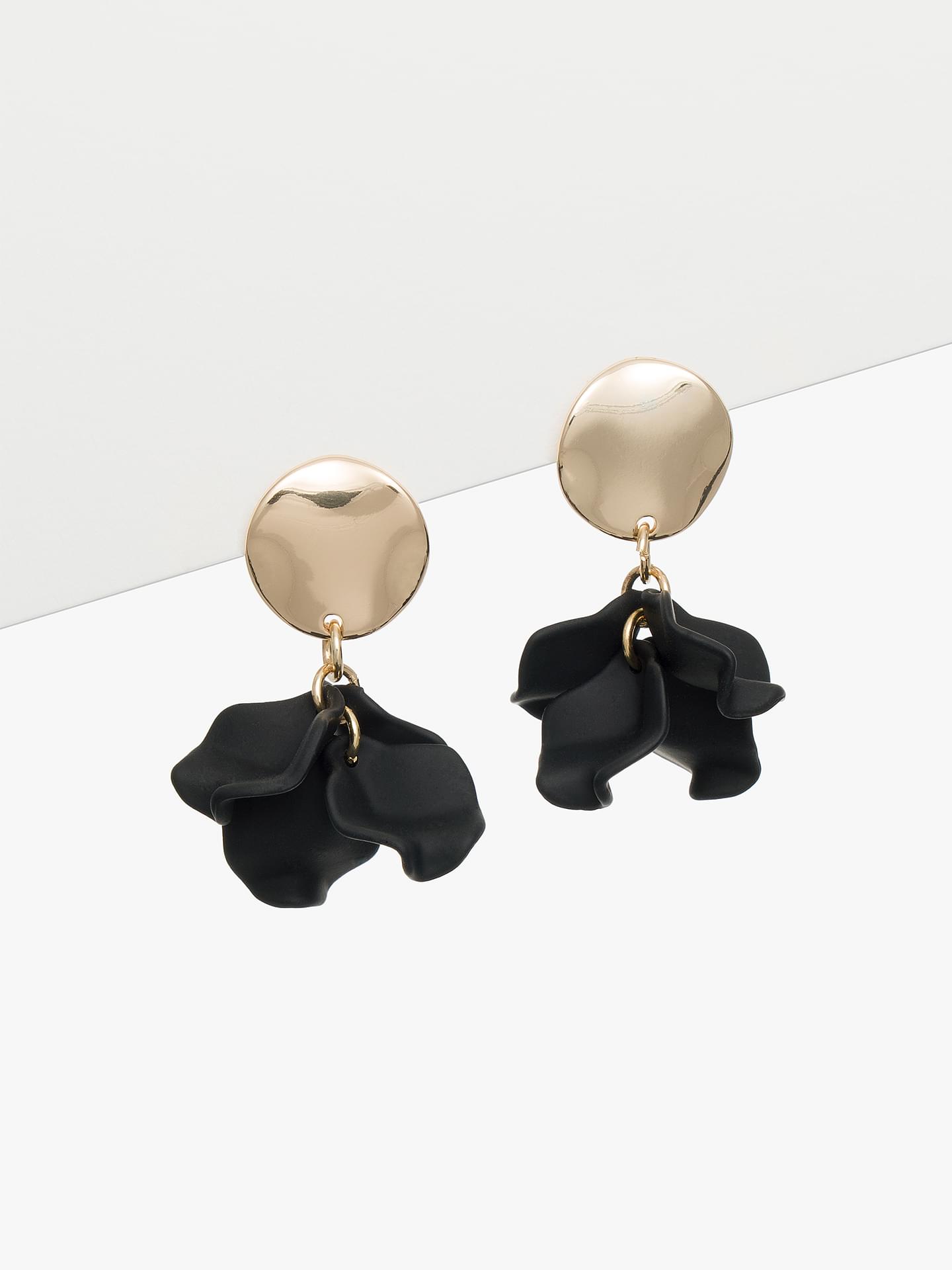 Product Photography - Earrings -- Image 14