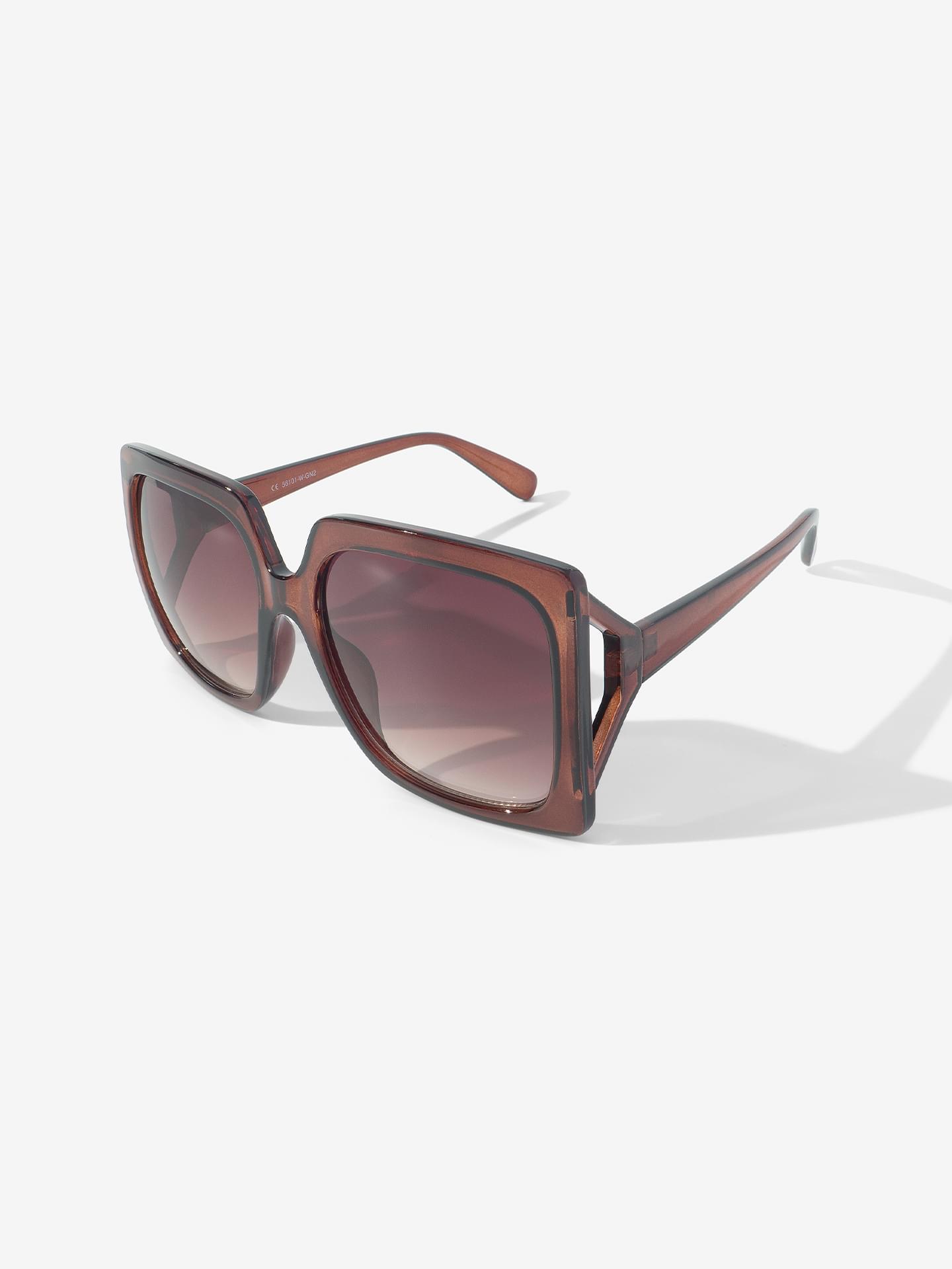 Product Photography - Sunglasses -- Image 08